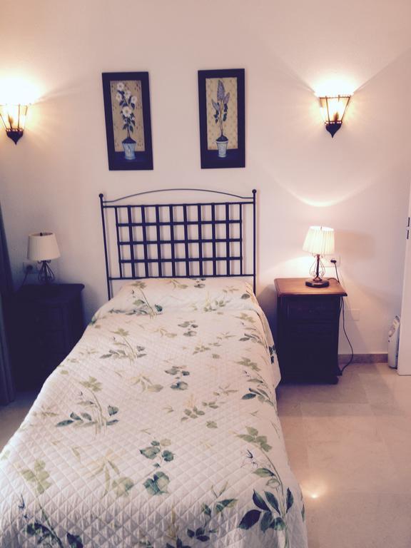 Dominion Apartments Estepona Chambre photo